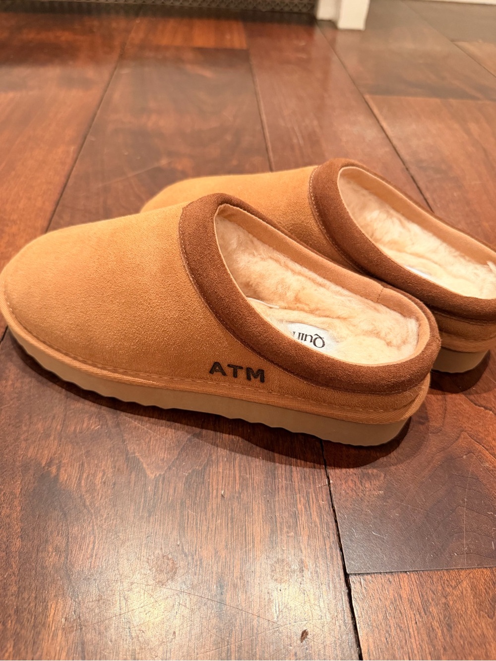 Quince sherling clog slipper women’s size 8